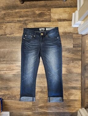 Dark Wash Cropped Women’s Jeans By Indigo Rein